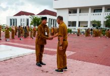 Pimpin Apel Pagi, Sekdaprov Himbau Pegawai ASN Menjadi Contoh Masyarakat