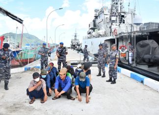 KRI Cut Nyak Dien – 375 Tangkap 2 KIA Vietnam di Laut Natuna Utara