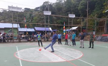 Camat Lingga Utara Buka Turnamen Futsal HUT RI Ke-77