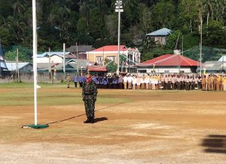 Babinsa Serka Suriyatno Jadi Komandan Upacara HUT RI Ke-77 di Desa Ladan
