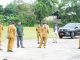 Bupati Lingga M Nizar Tinjau Lapangan Sepak Bola Sultan Mahmud Riayat Syah III