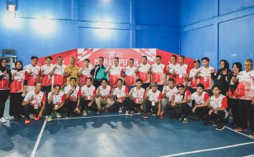 Bupati Lingga Buka Turnamen Bulutangkis Merah Putih Cup I 2022