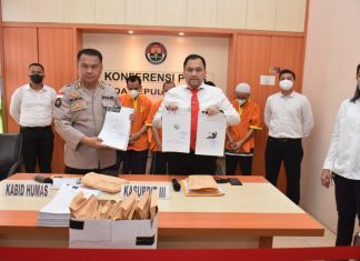 Berkas Lengkap, Para Tersangka Kasus Korupsi Dana Hibah Dispora Kepri di Serahkan ke Kejaksaan Tinggi
