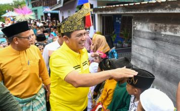 Terpencil dan Terisolir, Begini Reaksi Masyarakat Mentuda Menyambut Kedatangan Gubernur Ansar