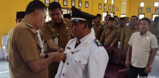 Bupati Natuna Lantik Kepala Desa Tanjung