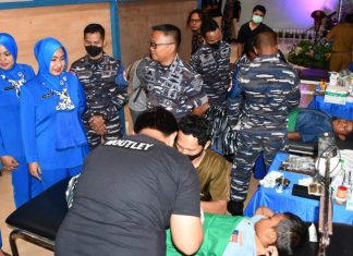TNI AL Laksanakan Khitan Massal dan Perobatan Gigi Gratis Bagi Masyarakat Anambas