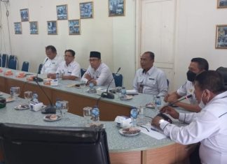 Bahas Penyaluran Kompensasi BBM Bersubsidi, Bupati Anambas Rapat Bersama PT Pos