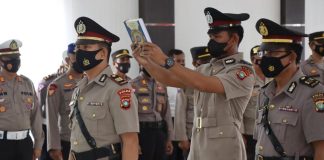 Kapolres Lingga Pimpin Upacara Pelantikan dan Sertijab Pejabat Utama