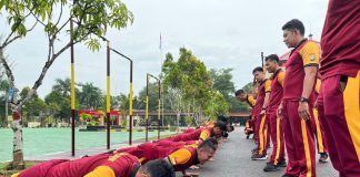 Jaga Ketahanan Tubuh, Polres Natuna Laksanakan Tes Kesamaptaan Jasmani