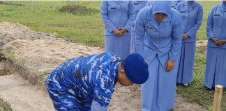 Danlanud Letakkan Batu Pertama Pembangunan Gapura di Lanud RSA