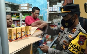 Polsek Daik Lingga Bersama Puskesmas Razia Obat Sirup yang Dilarang Kemenkes