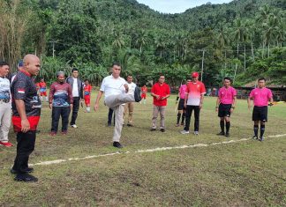 Bupati Natuna Buka Tournament Sepak Bola Desa Tanjung Batang