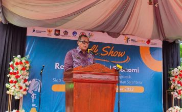 Asisten III Bidang Administrasi Pemerintahan Natuna Buka Talk Show Regsosek di Desa Sungai Ulu