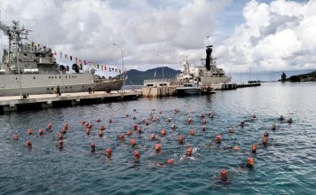 Peringati HUT TNI Ke-77, Lanal Ranai Bersama Prajurit KRI dan Bakamla Laksanakan Water Trappen