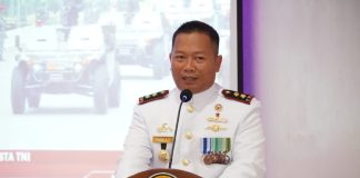 Dari Wilayah Terluar Perbatasan NKRI, Danlanal Tarempa Pimpin Peringatan HUT TNI Ke-77