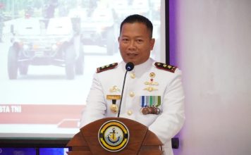 Dari Wilayah Terluar Perbatasan NKRI, Danlanal Tarempa Pimpin Peringatan HUT TNI Ke-77