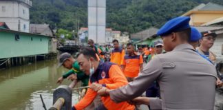 Satpolairud Polres Anambas Bersama BPBD Gelar Gotong Royong