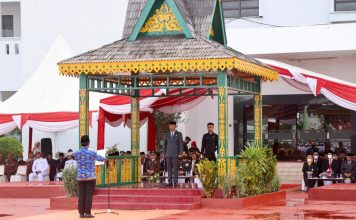 Sekdaprov Adi Prihantara Pimpin Upacara Hari Pahlawan Tingkat Provinsi Kepri