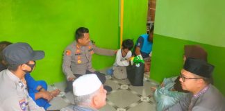 Jumat berkah, Kapolres Lingga Santuni Penyandang Disabilitas