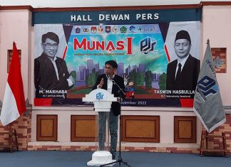 “Serangan Balik” Para Serdadu Amatiran dari Basis Marginal