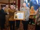 Polda Kepri Terima Anugerah Keterbukaan Informasi Publik Tahun 2022