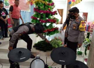 Jelang Perayaan Natal, Polsek Daik Lingga Lakukan Sterilisasi Gereja Oikumene