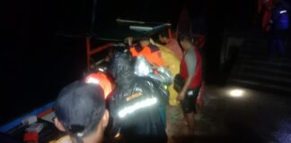 Tim SAR Gabungan Evakuasi Tiga Nelayan Anambas Tenggelam Dihantam Gelombang