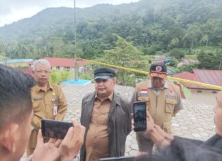 Wabup Anambas Tinjau Longsor di UPT Puskesmas Tarempa