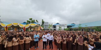 Gubernur Ansar Ahmad Kunjungi SMAN 8 Batam