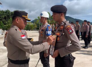 Kepolres Kepulauan Anambas, Pimpin Upacara PTDH
