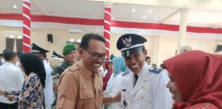 Wakil Ketua II DPRD Natuna Hadiri Pelantikan Kades Serentak