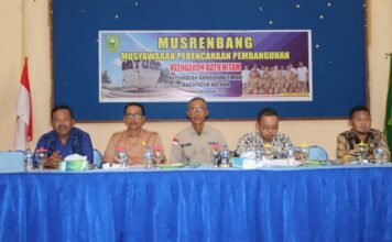 Serap Aspirasi, Wakil Ketua II Jarmin Sidik Hadiri Musrenbang Kelurahan Batu Hitam