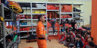 Pelajar SMKN 2 Bunguran Timur Diajak Kenal Lebih Dekat dengan Basarnas