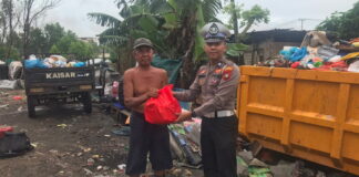 Satlantas Polresta Tanjungpinang Salurkan Bantuan Sosial Kepada Masyarakat Terdampak Penyesuaian Harga BBM