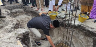 Letakkan Batu Pertama Pembangunan Masjid Jabal Tursina, Bupati Natuna Terus Ajak Masyarakat Makmurkan Masjid