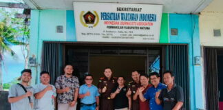 Buka Pintu Silaturrahmi, Kajari Natuna Kunjungi Kantor PWI