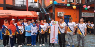 Meriahkan HUT Basarnas Ke-51, Kantor SAR Natuna Gelar Jalan Santai Sehat