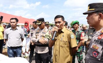 Kapolres Lingga Pimpin Langsung Pengamanan Penyampaian Aspirasi dari Aliansi Masyarakat Kabupaten Lingga