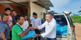 Edukasi Bukopin Fuel Card 3.0, Sopir Angkot JoNo di Batam Dapat Bantuan Sembako