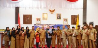 Bupati Lingga Ajak OPD dan Masyarakat Tingkatkan Minat Baca