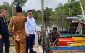 Wakil Ketua I DPRD Natuna Tinjau Pelabuhan Sungai Ulu