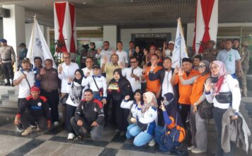 Anggota DPRD Batam Tampung Aspirasi Buruh Terkait Penolakan Perppu Omnibus Law Cipta Kerja