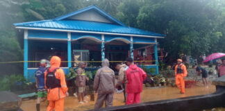 Unit Siaga SAR Serasan Pantau Lokasi Rawan Banjir