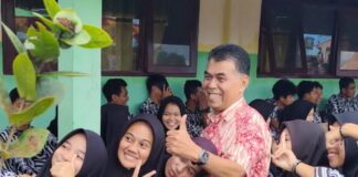 Dunia Pendidikan Jadi Perhatian Khusus Bupati Natuna, 70 Orang Berhasil Dapat Beasiswa Disetiap Universitas