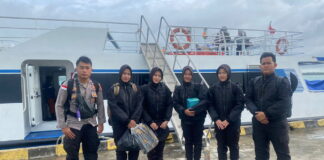 Kapolres Natuna Kirim 3 Polwan Ke Lokasi Bencana Sebagai Tim Trauma Healing