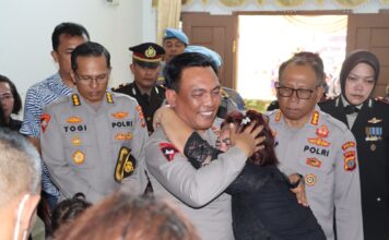Kapolda Sumut Hadiri Pemakaman Almarhum Bripda Crisna Josuan Wibowo Nadeak