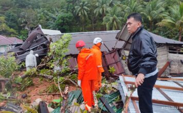 Hujan Deras Selimuti Lokasi Longsor di Serasan, Bupati Perintahkan Tim Evakuasi Korban Mundur