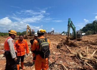 Tim SAR Gabungan Perpanjang Waktu Pencarian Korban Longsor di Serasan Selama 3 Hari