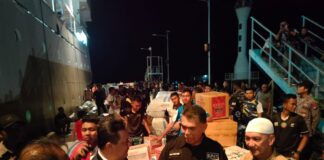 Tercatat 417 Orang Korban Terdampak Longsor Tinggalkan Pulau Serasan Menggunakan KM Bukit Raya