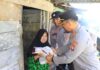 Kapolres Kepulauan Anambas Bagikan Bantuan Sosial di Desa Dusun Pesisir Timur